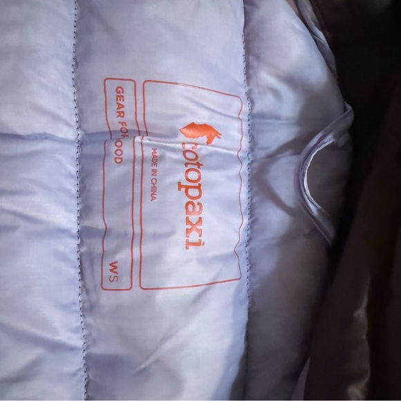 Cotopaxi Women’s Fuego coat - Picture 3 of 4